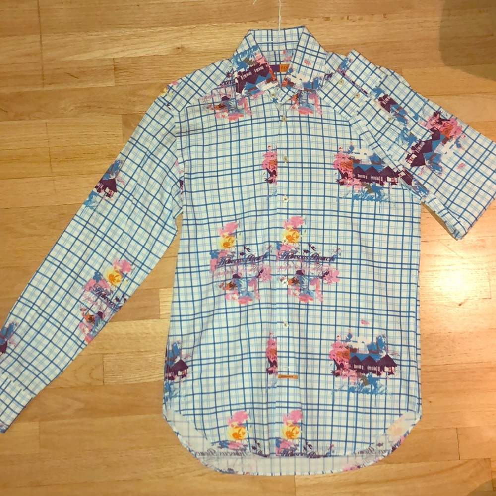 Brand New Nodus Men’s Button Down Shirt